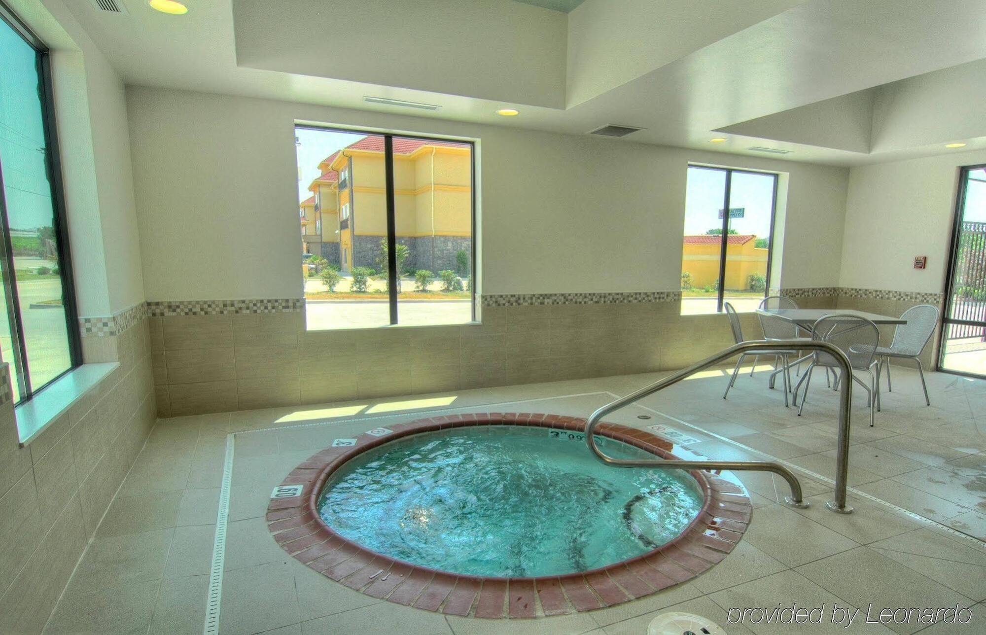 Holiday Inn Express Conway By Ihg Exterior foto